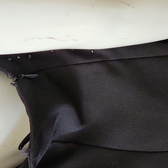 Onyx Nite one shoulder dress - Picture 7 of 11